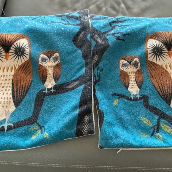 Decorative pillow cases - Picture 3 of 3